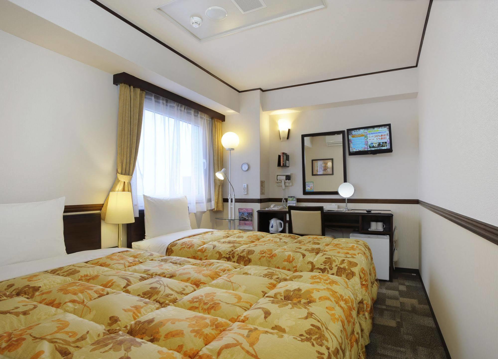 Toyoko Inn Aioi Eki Shinkansen Guchi Extérieur photo