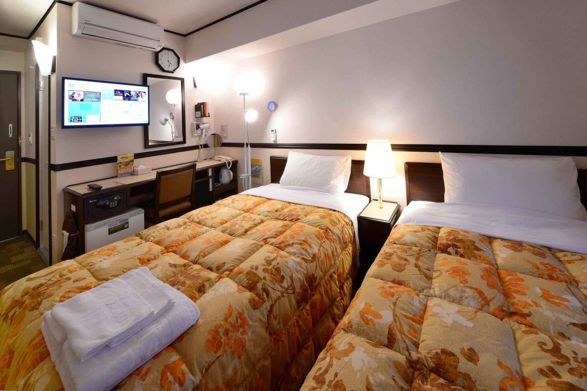 Toyoko Inn Aioi Eki Shinkansen Guchi Extérieur photo